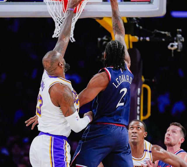 关于莱万多夫斯基新星关键助攻表现惊艳，湖人未来可期！的信息