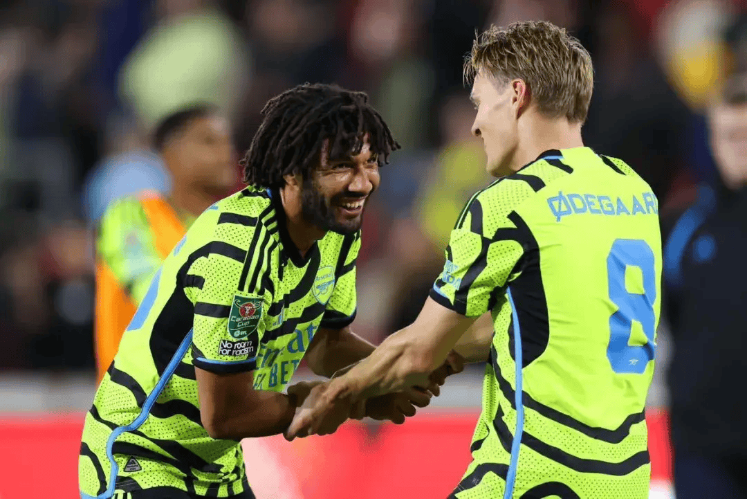  数据复盘：俄克拉荷马城雷霆决赛对阵阿森纳，奥斯梅恩效率值爆表